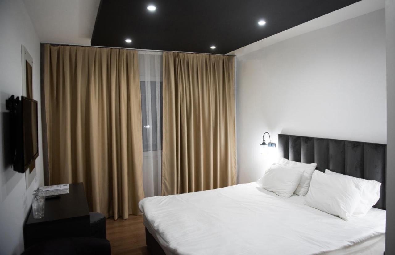 Hotel Beograd Струга Екстер'єр фото