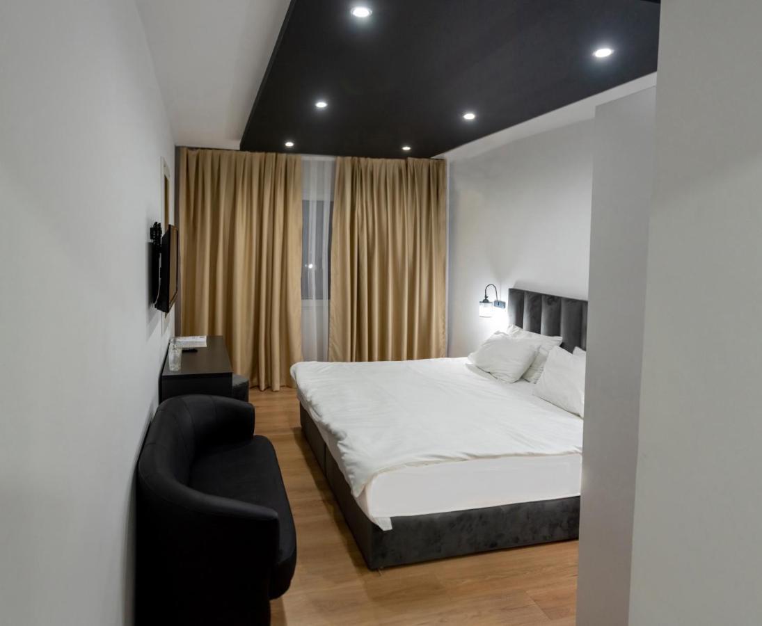 Hotel Beograd Струга Екстер'єр фото