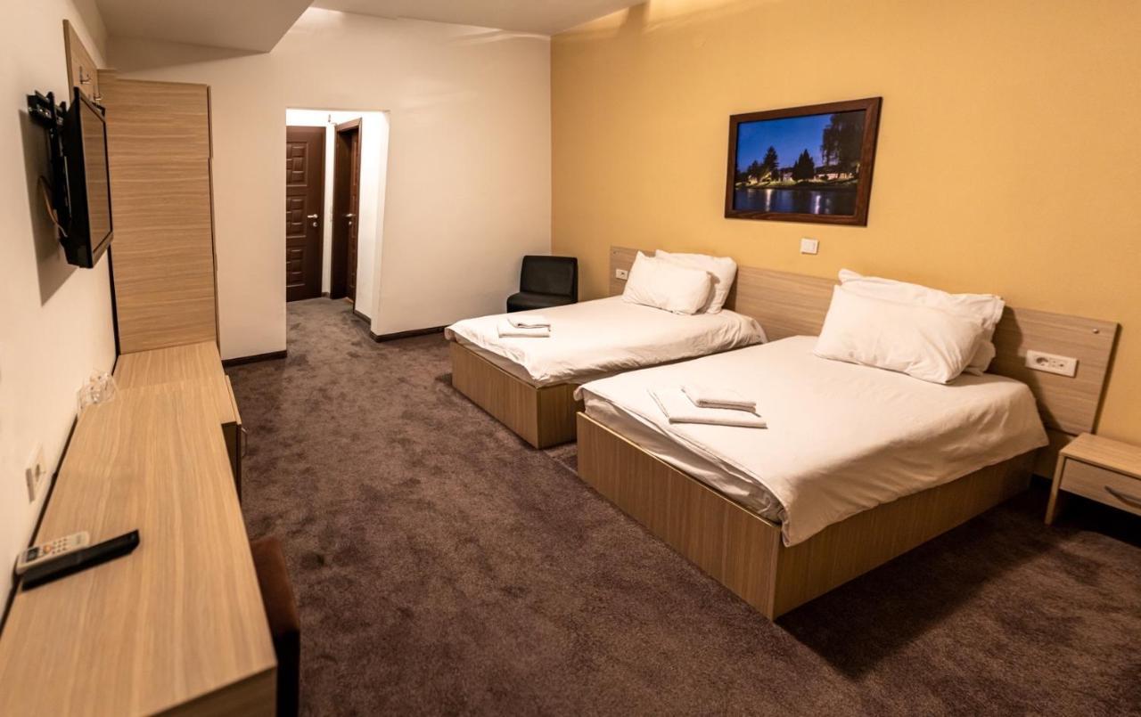 Hotel Beograd Струга Екстер'єр фото